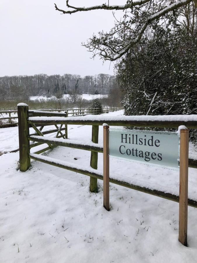 Wisteria Cottage - Hillside Holiday Cottages, Cotswolds Warmington ภายนอก รูปภาพ